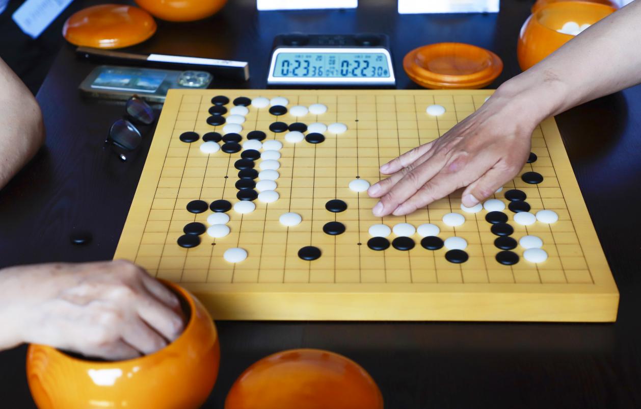 揭秘隐藏在小巷中的棋艺秘境，最新围棋比赛视频全收录
