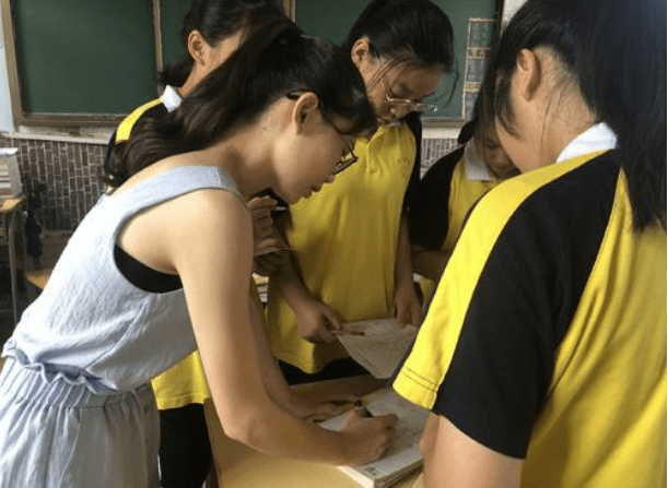胶南最新女工长白班招聘信息