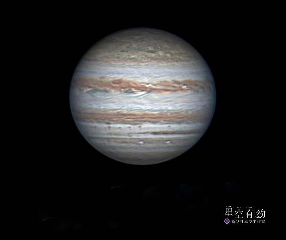 精心研究制造水泥预制机械产品 第18页